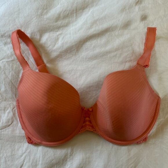 Coral colour Wacoal bra 32G - Picture 5 of 6